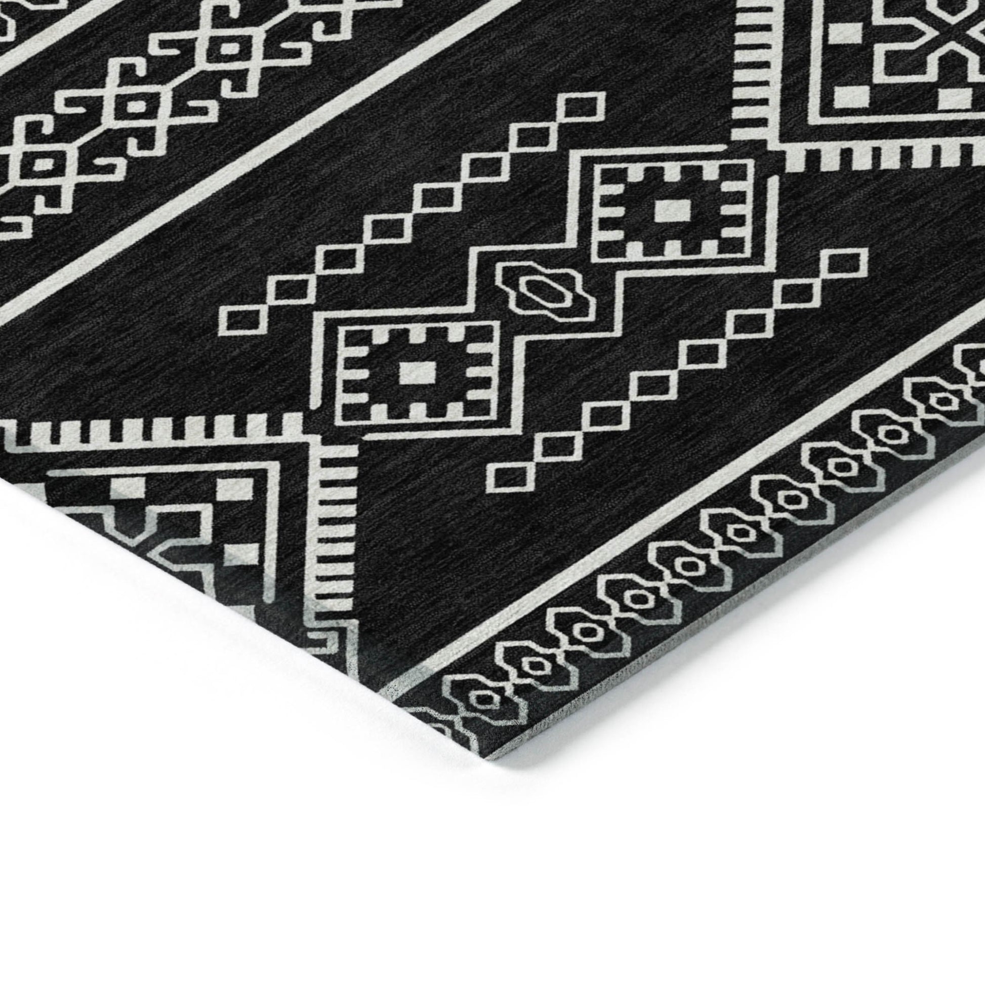 5' X 8' Black And Ivory Southwestern Washable Indoor Outdoor Area Rug-3