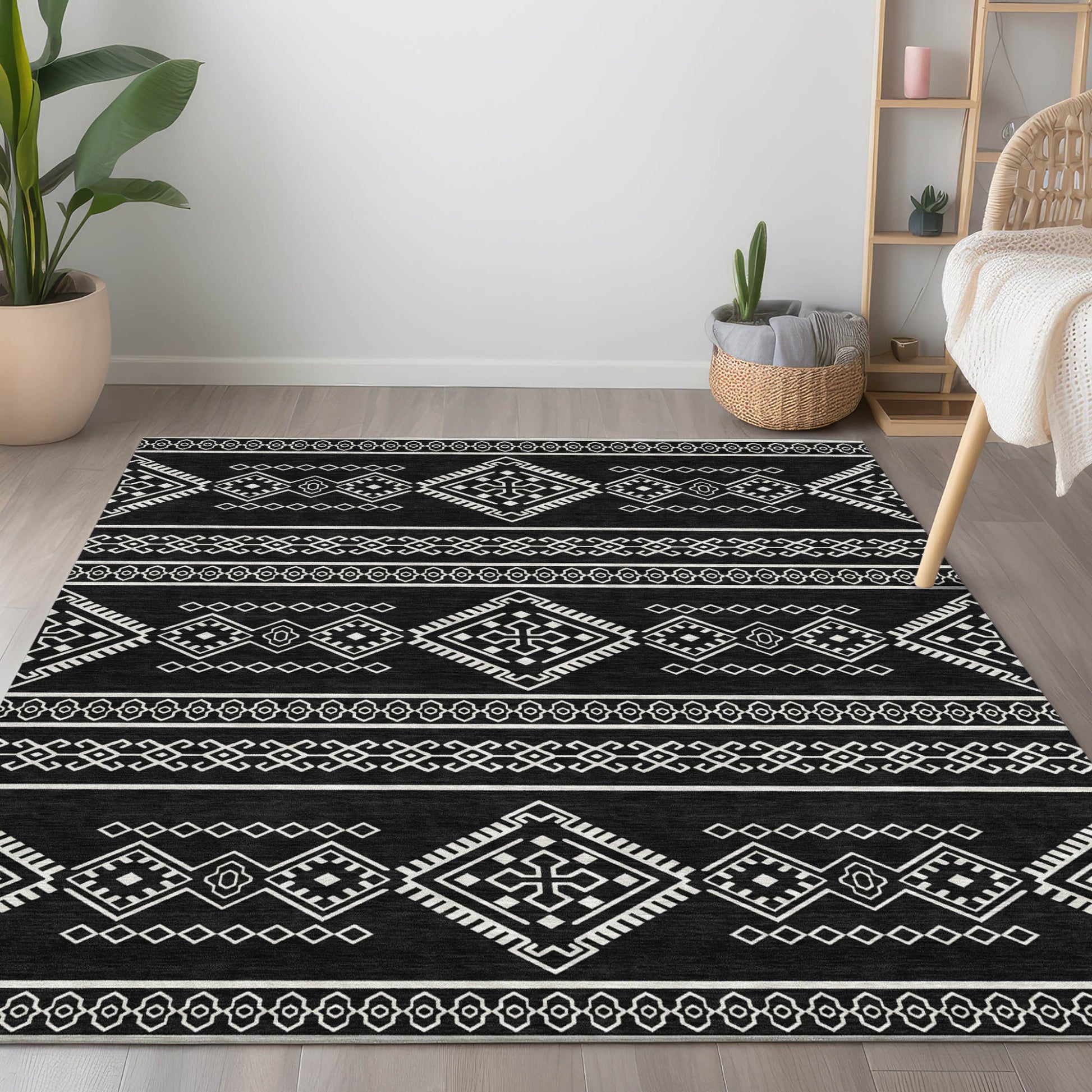 5' X 8' Black And Ivory Southwestern Washable Indoor Outdoor Area Rug-8
